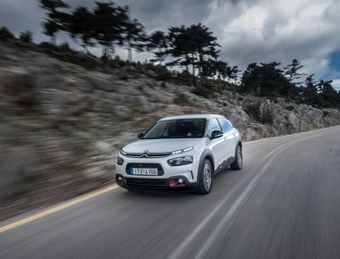 Οδηγούμε επί ελληνικού εδάφους το νέο Citroën C4 Cactus που θέτει νέα δεδομένα στην κατηγορία του